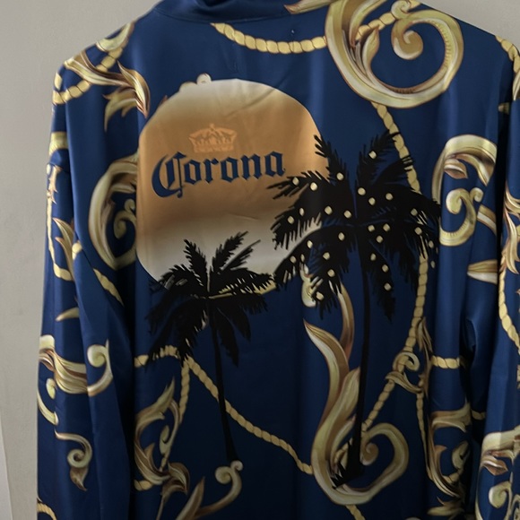 Limited edition Snoop Dogg-inspired Robe - Picture 5 of 5